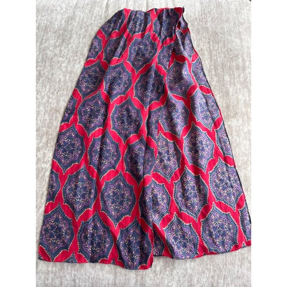 Gorgeous Red with Blue Purple Medallion Long Rectangle Fashion Scarf - Picture 1 of 4